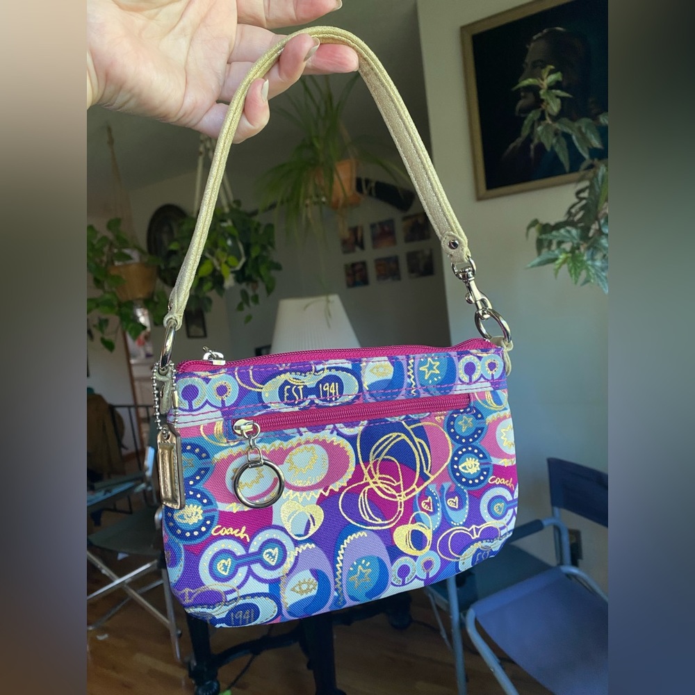 COACH POPPY & MATCHING COACH KEYCHAIN